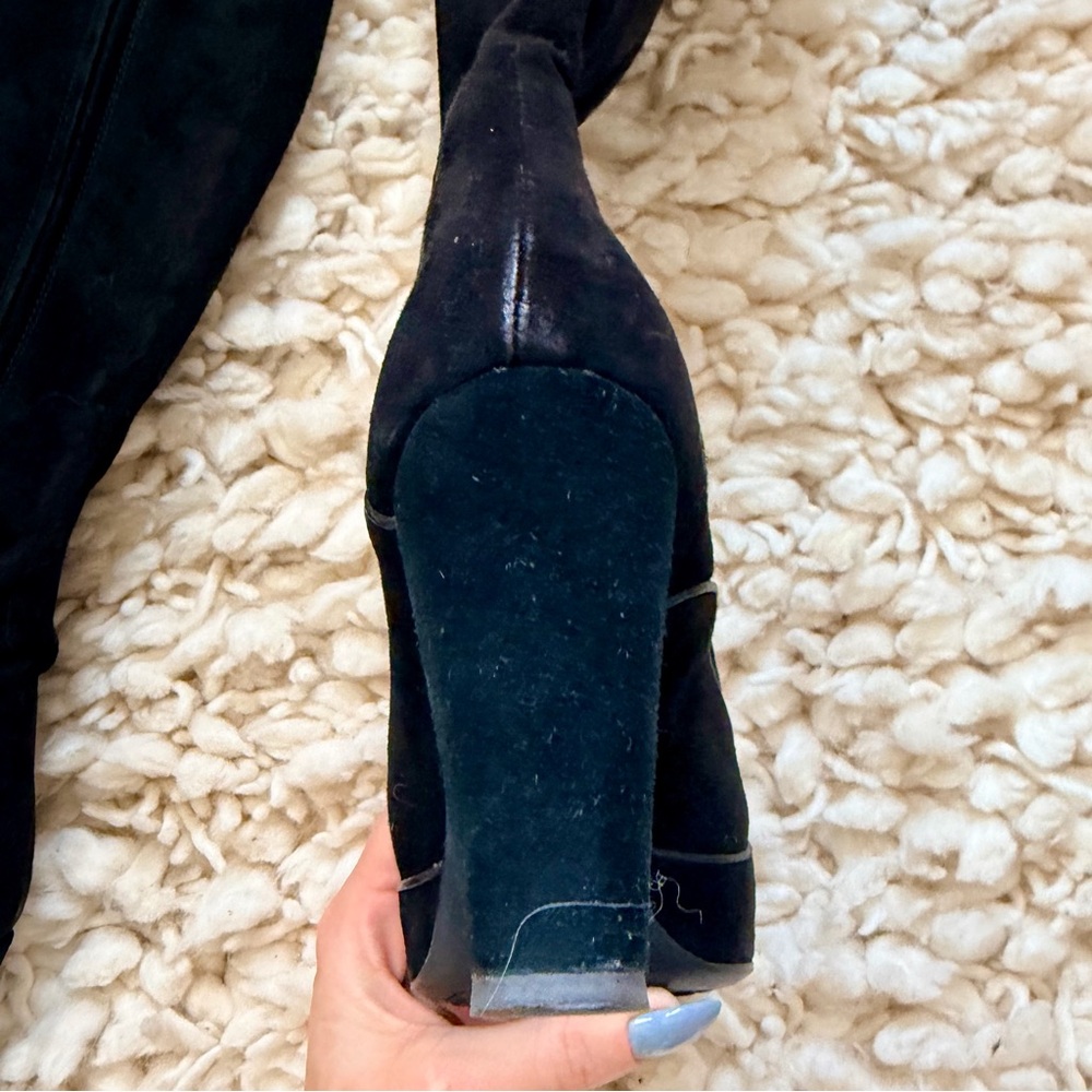 Tod's Black Knee-High Suede Heeled Boots - Picture 7 of 12